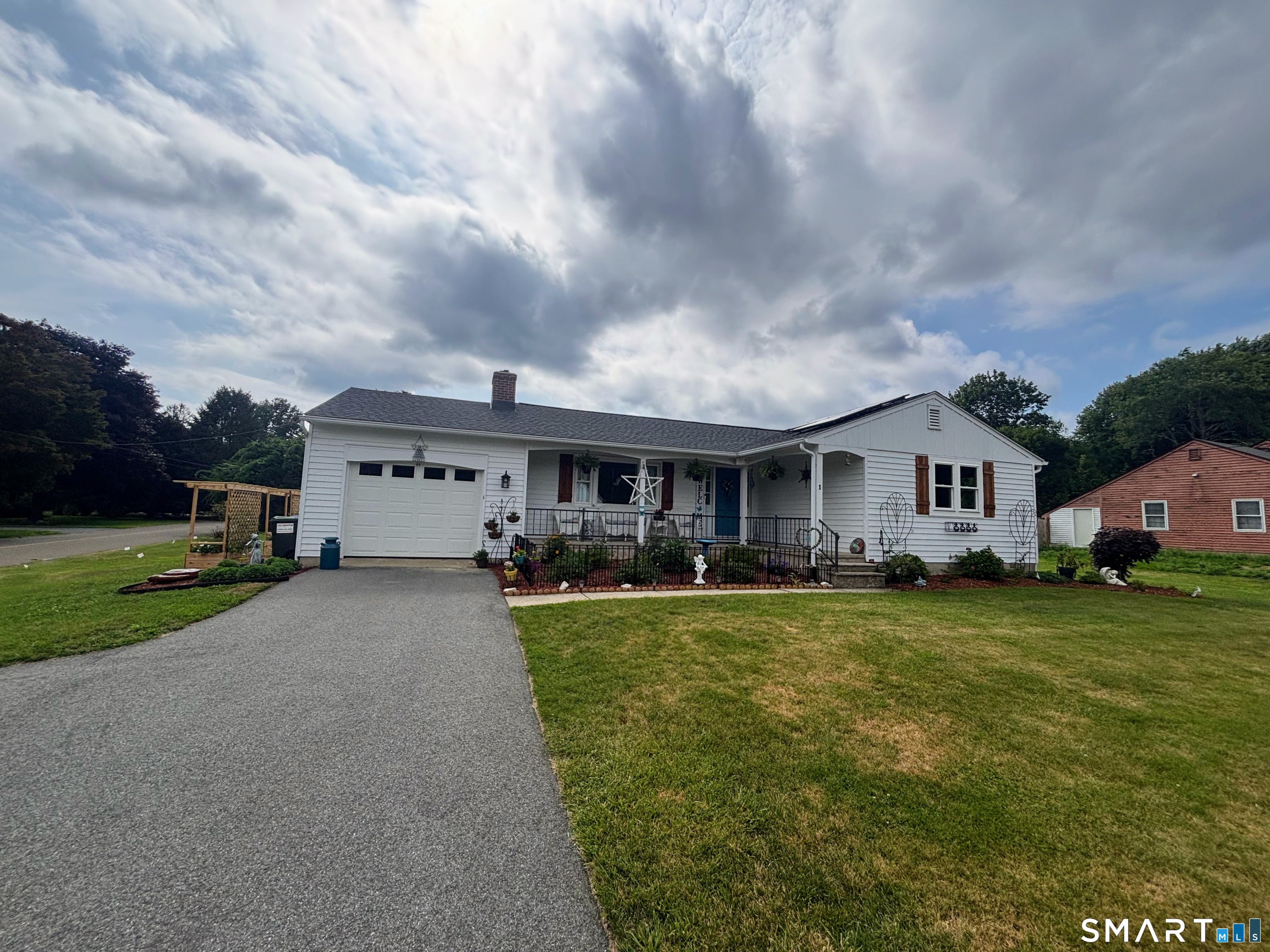 1 Kirtland Avenue Chester CT 06412