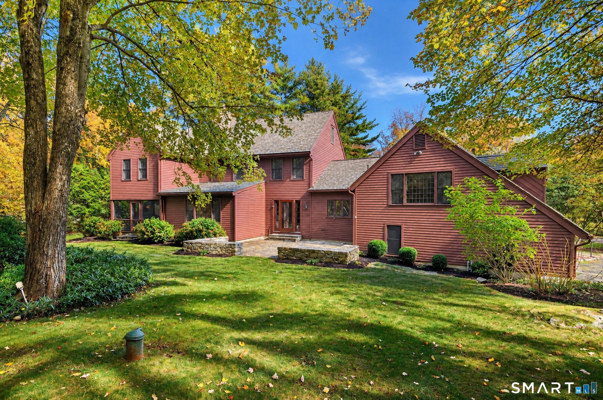 28 Maplecrest Drive Danbury CT 06811