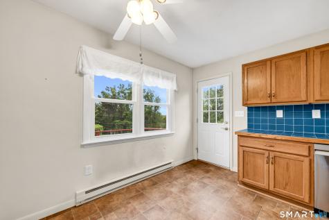 54 Evelyn Drive Naugatuck CT 06770