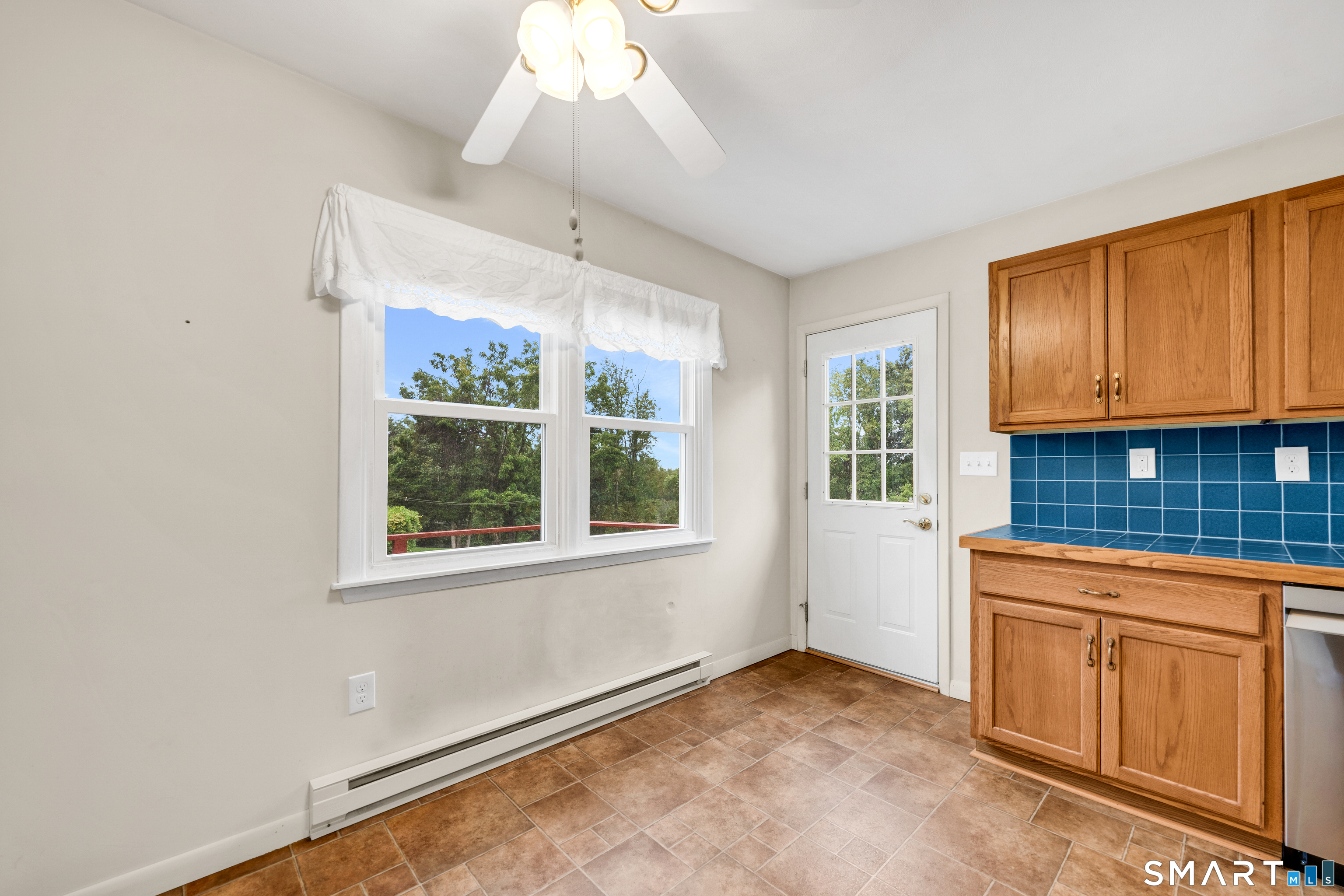54 Evelyn Drive Naugatuck CT 06770