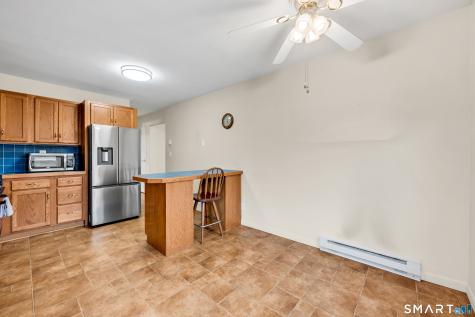 54 Evelyn Drive Naugatuck CT 06770
