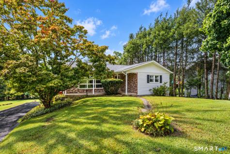 54 Evelyn Drive Naugatuck CT 06770