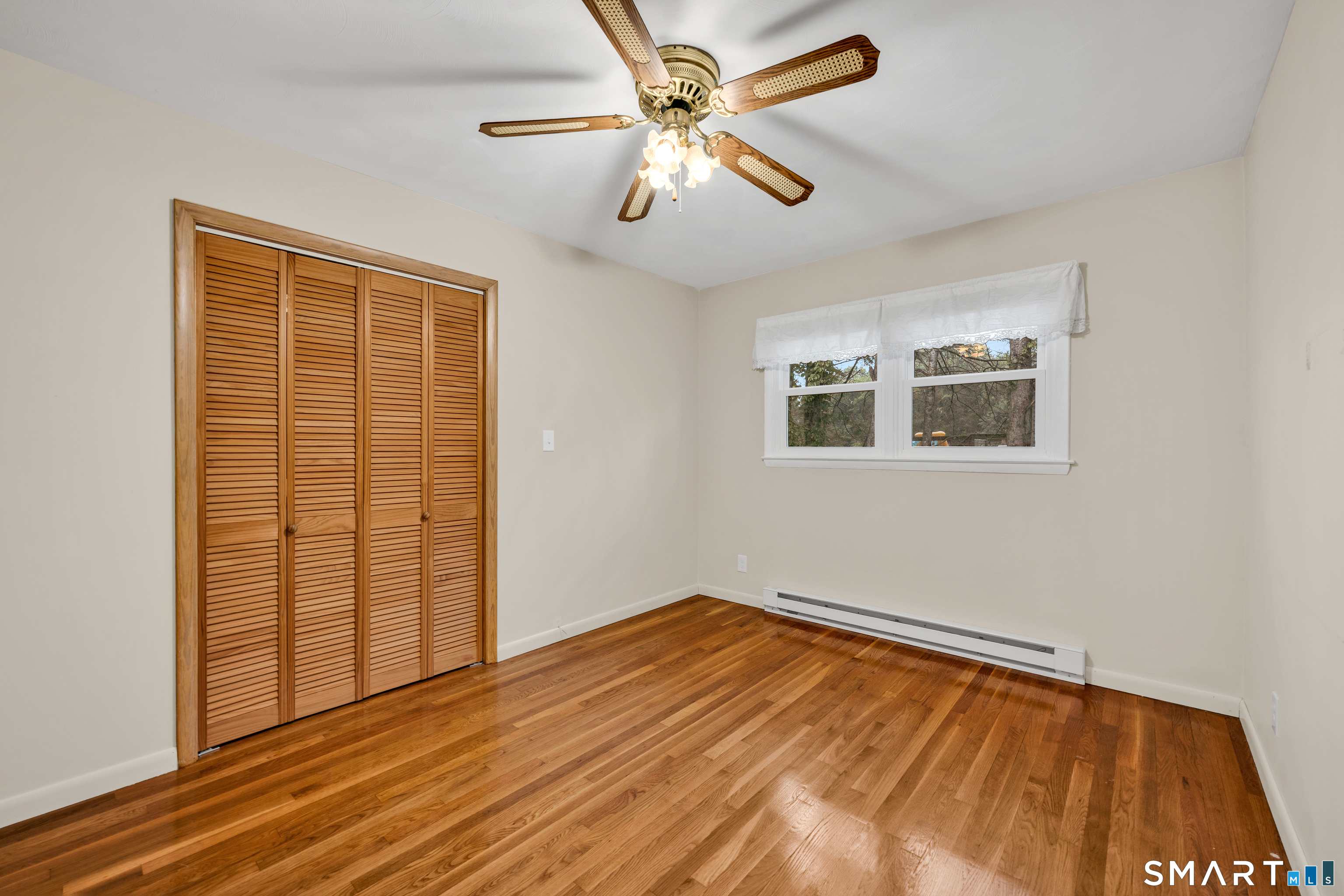 54 Evelyn Drive Naugatuck CT 06770