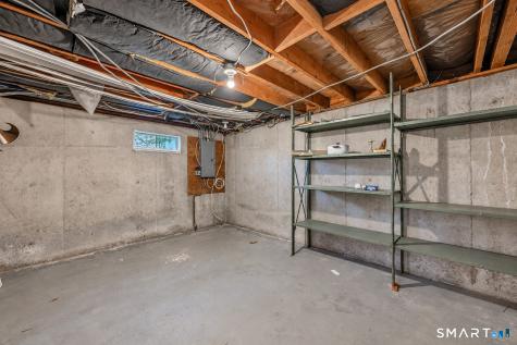 54 Evelyn Drive Naugatuck CT 06770