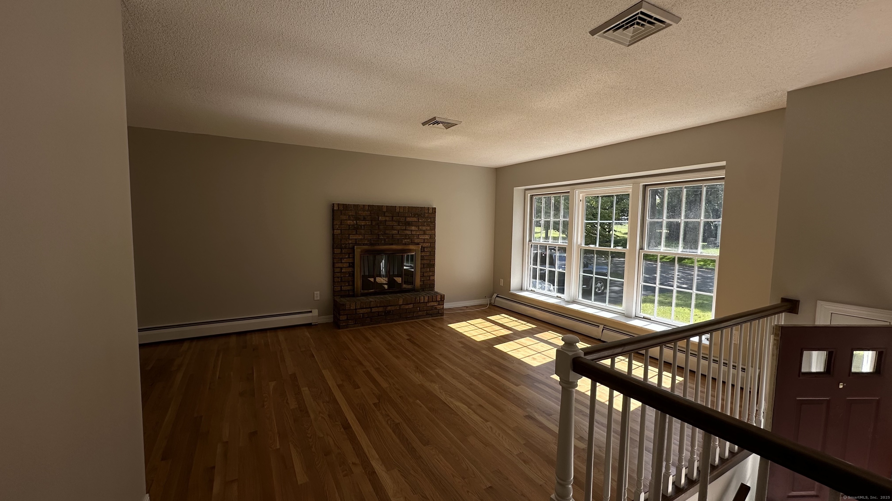 17 Nemczuk Drive Norwich CT 06360