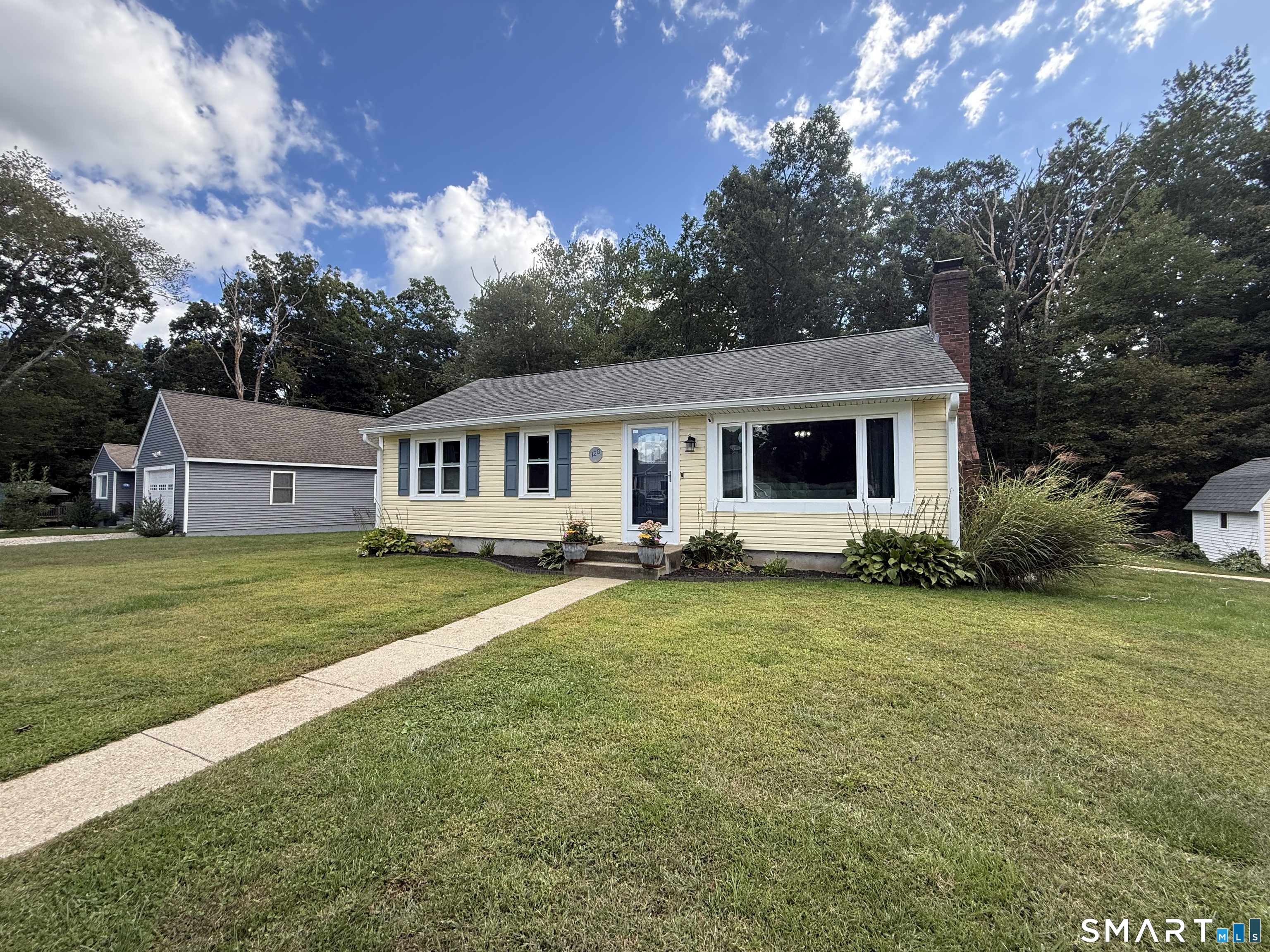 120 Dufault Street Putnam CT 06260
