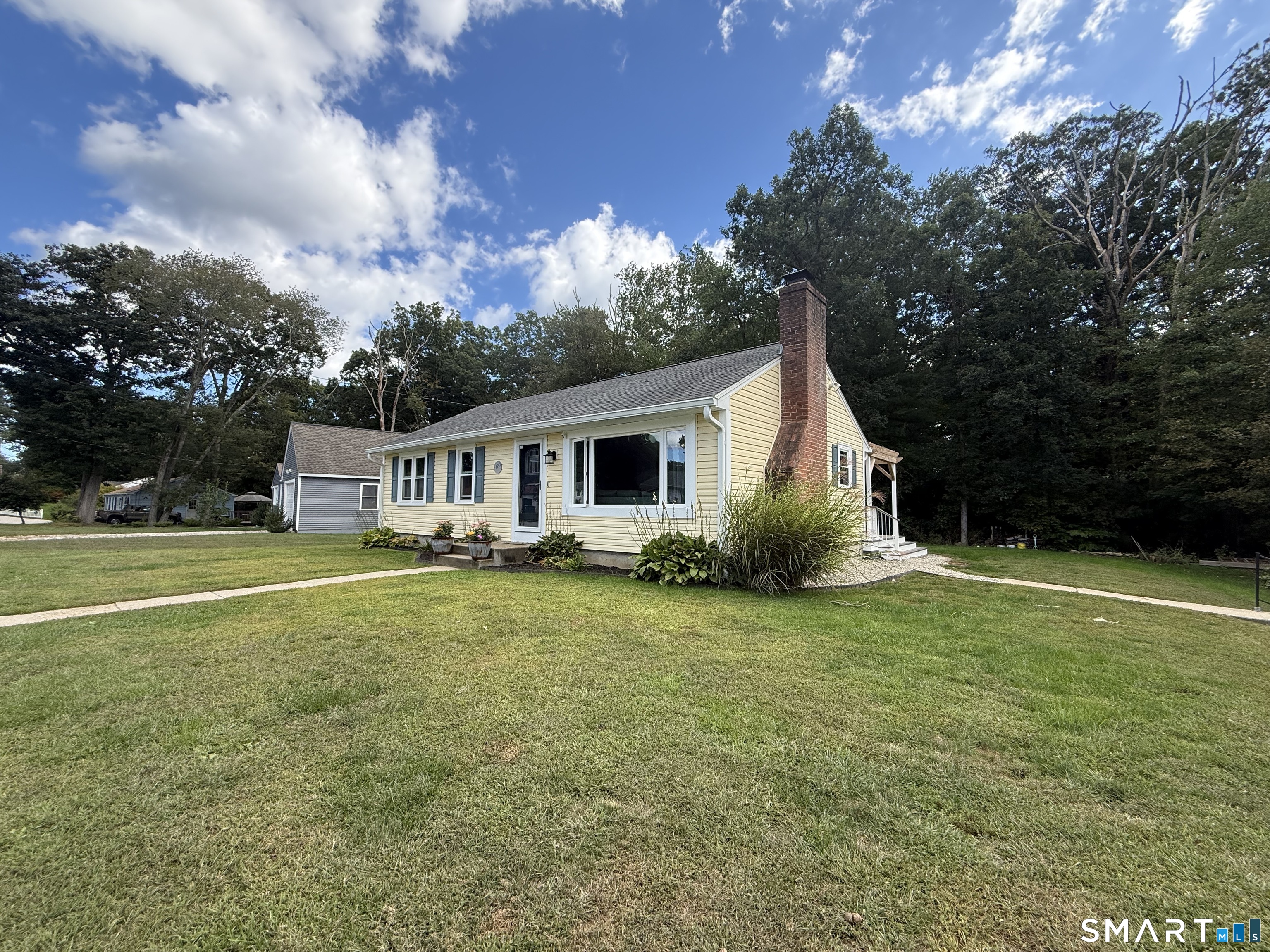 120 Dufault Street Putnam CT 06260