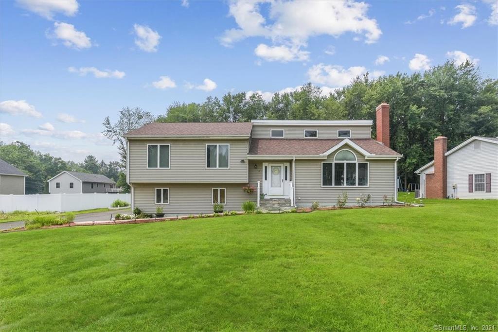 9 Callahan Lane East Hartford CT 06118