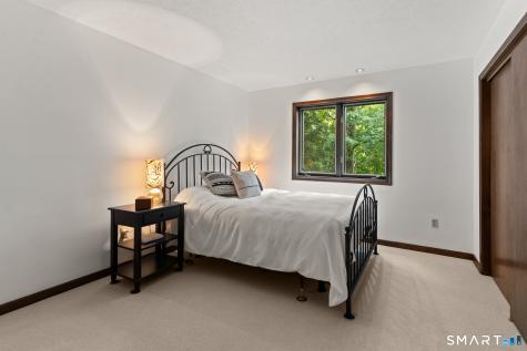 86 Pinnacle Road Farmington CT 06032