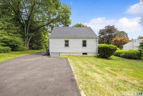 1105 Peck Lane Cheshire CT 06410