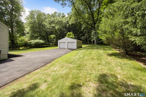 1105 Peck Lane Cheshire CT 06410