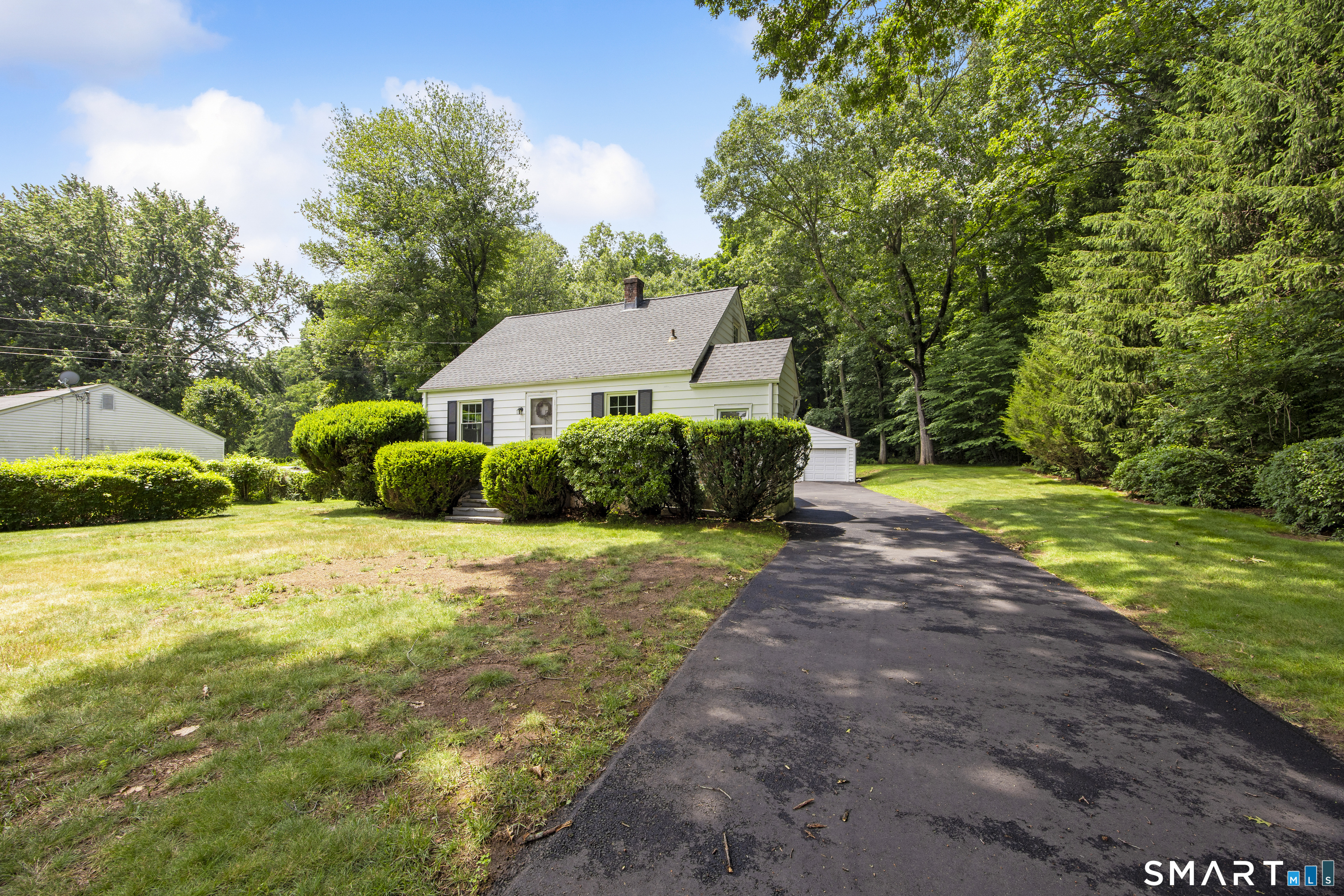 1105 Peck Lane Cheshire CT 06410