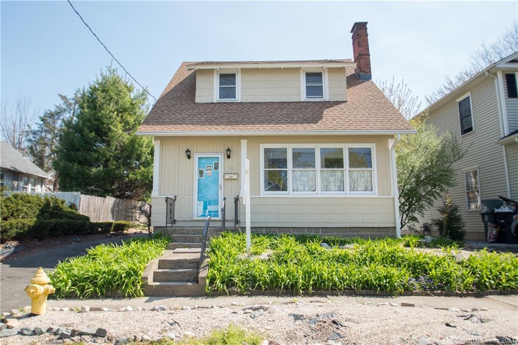 81 Avon Street Milford CT 06461