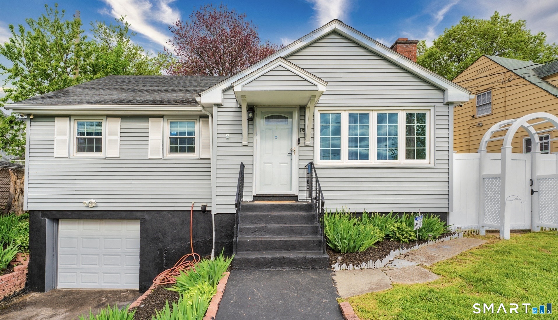 16 Ledger Street Hartford CT 06106