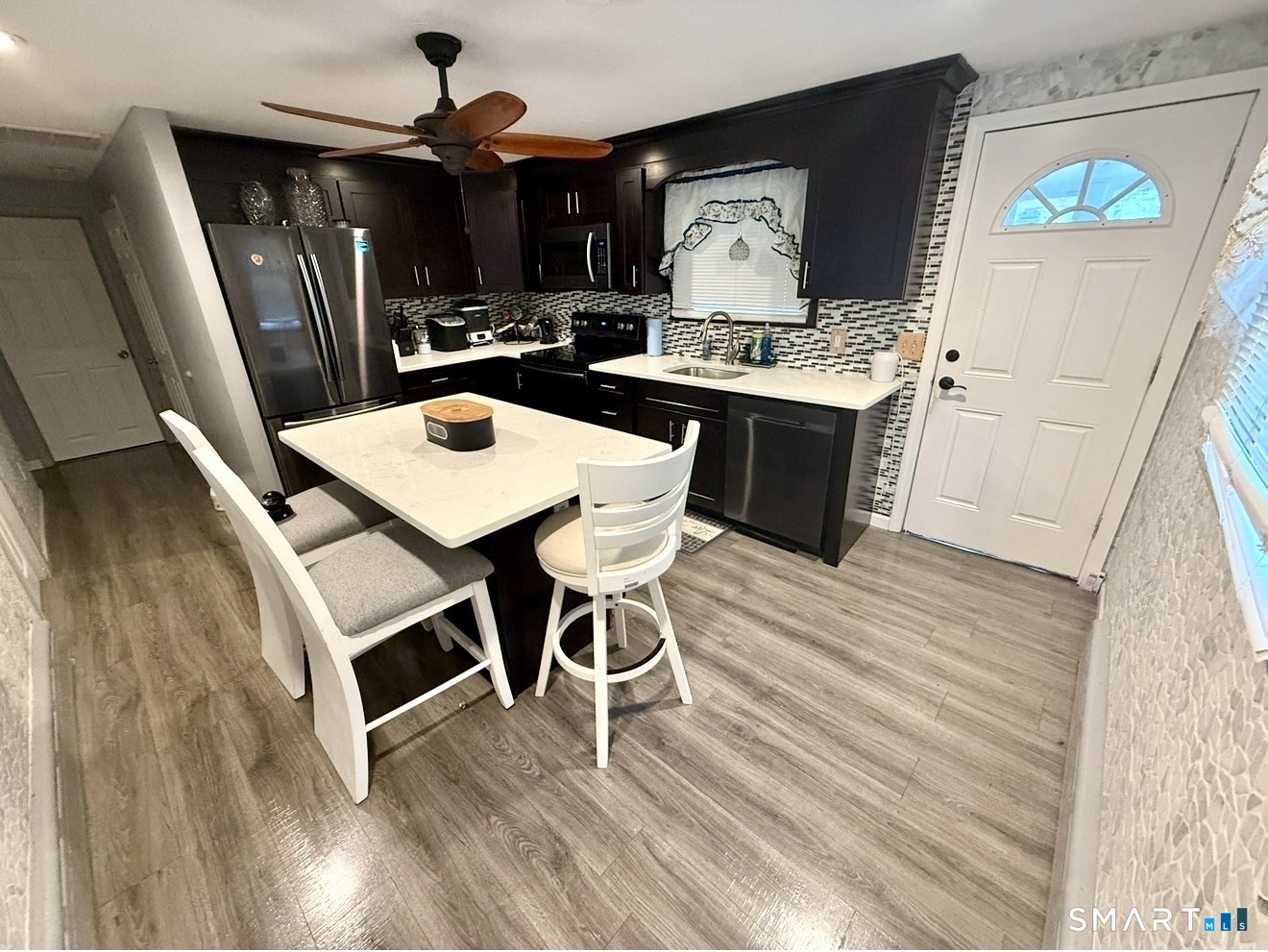 16 Ledger Street Hartford CT 06106