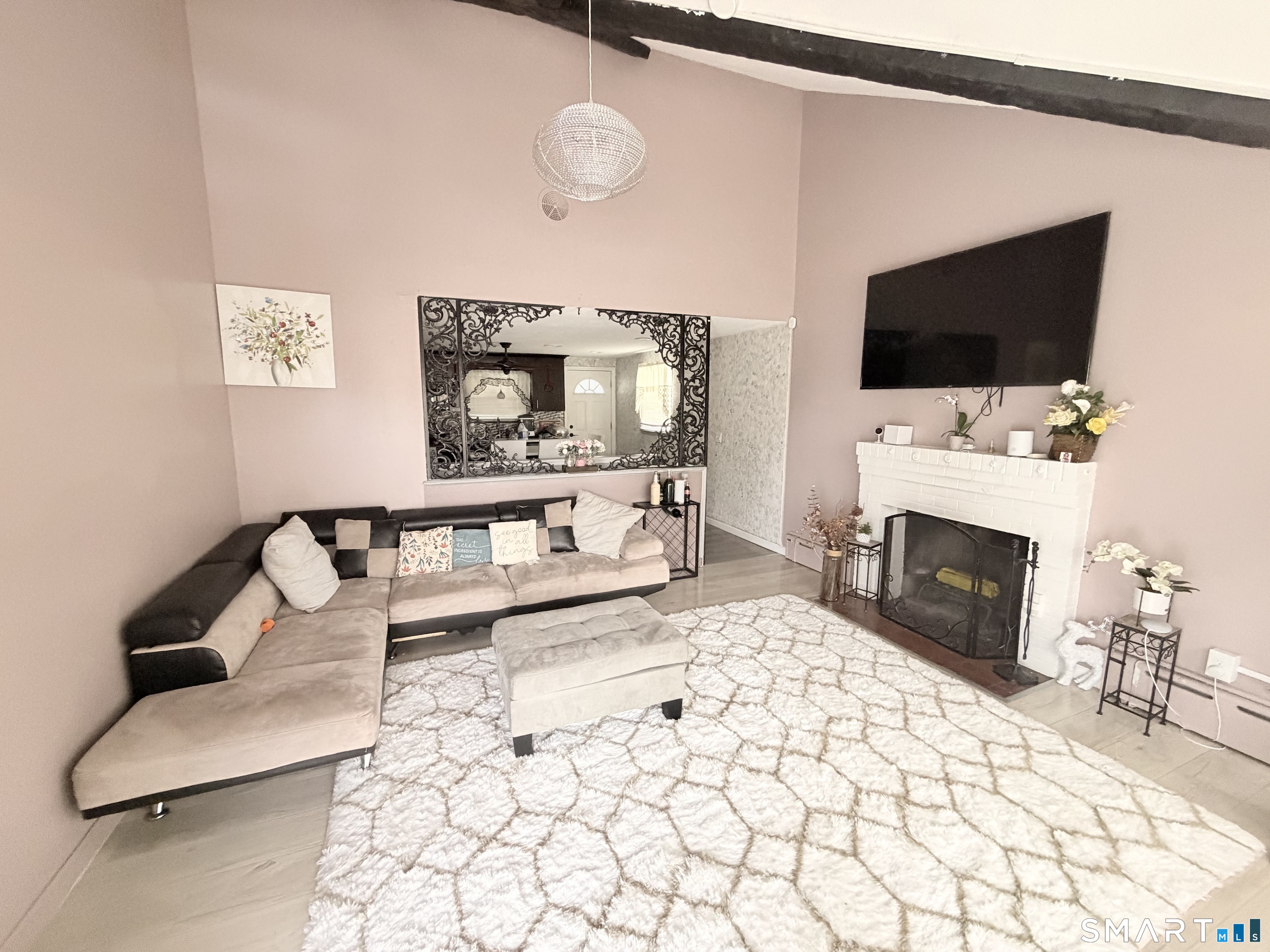 16 Ledger Street Hartford CT 06106