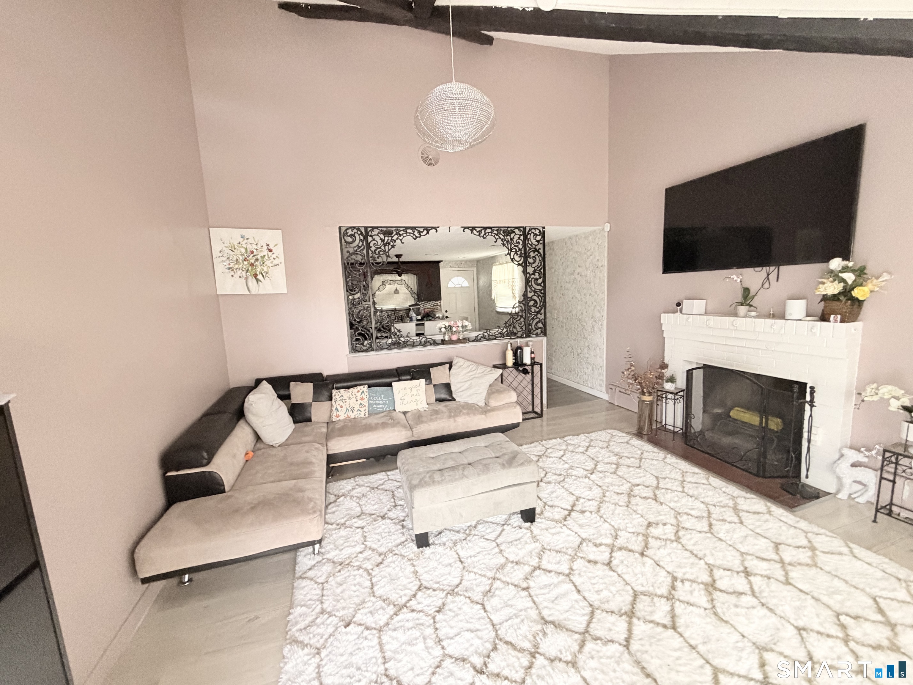 16 Ledger Street Hartford CT 06106
