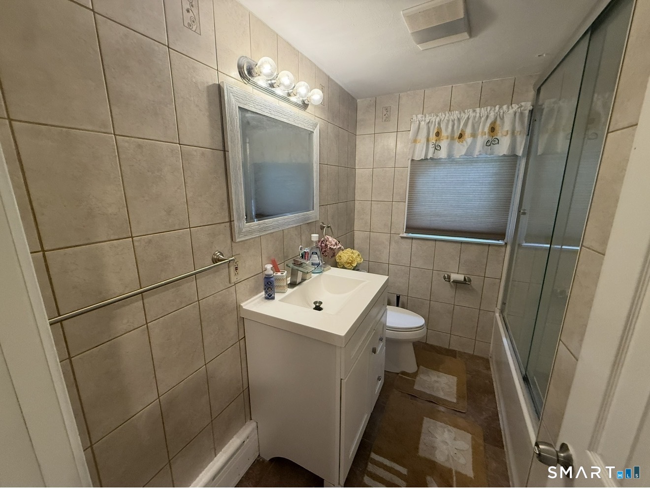 16 Ledger Street Hartford CT 06106