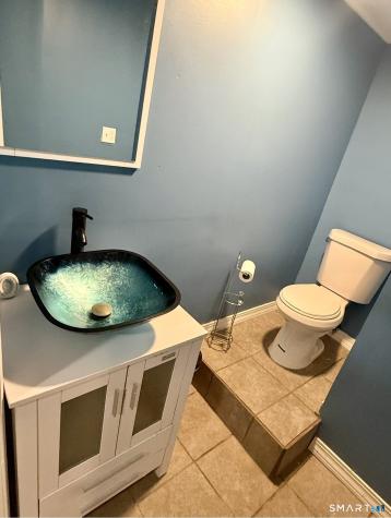 16 Ledger Street Hartford CT 06106