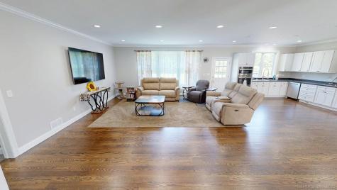 435 Maple Avenue Cheshire CT 06410