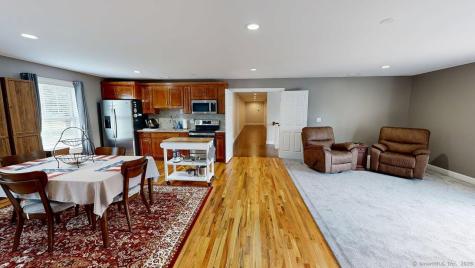 435 Maple Avenue Cheshire CT 06410