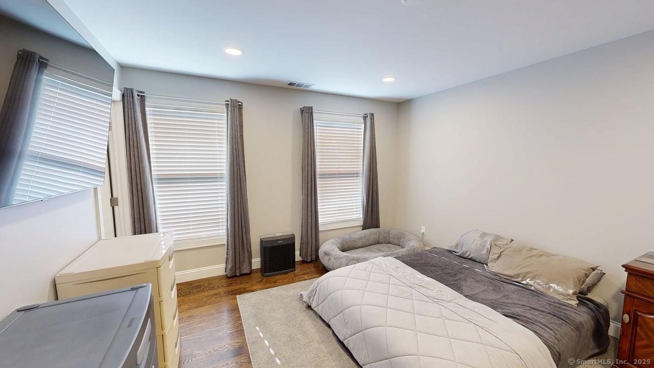 435 Maple Avenue Cheshire CT 06410