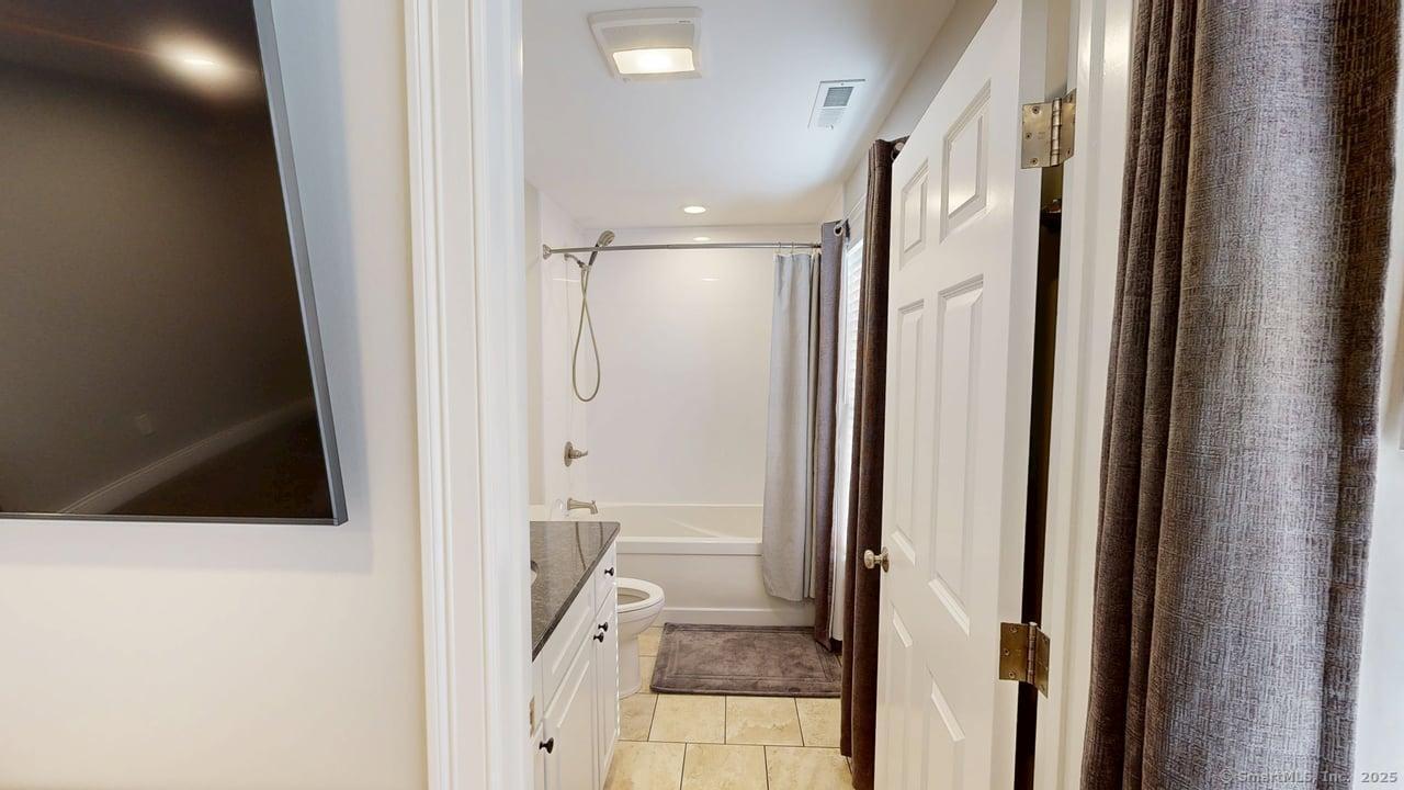 435 Maple Avenue Cheshire CT 06410