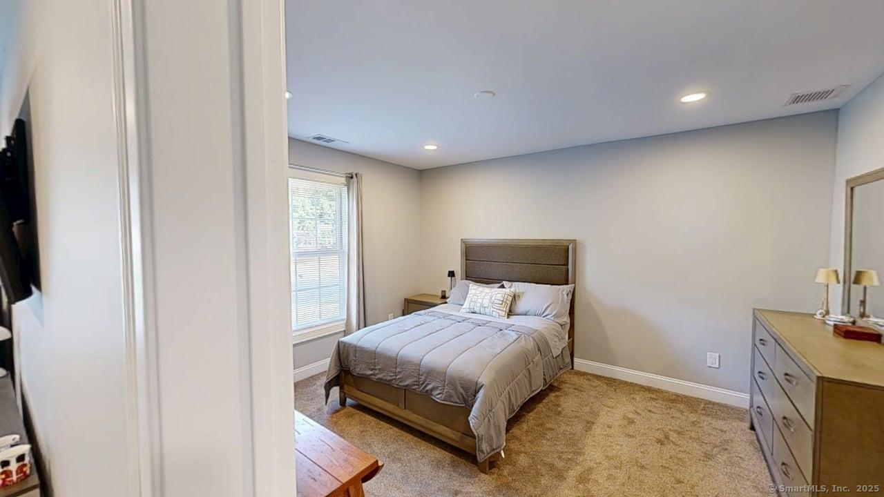 435 Maple Avenue Cheshire CT 06410