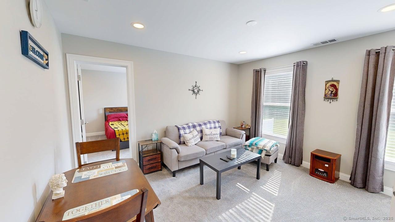 435 Maple Avenue Cheshire CT 06410