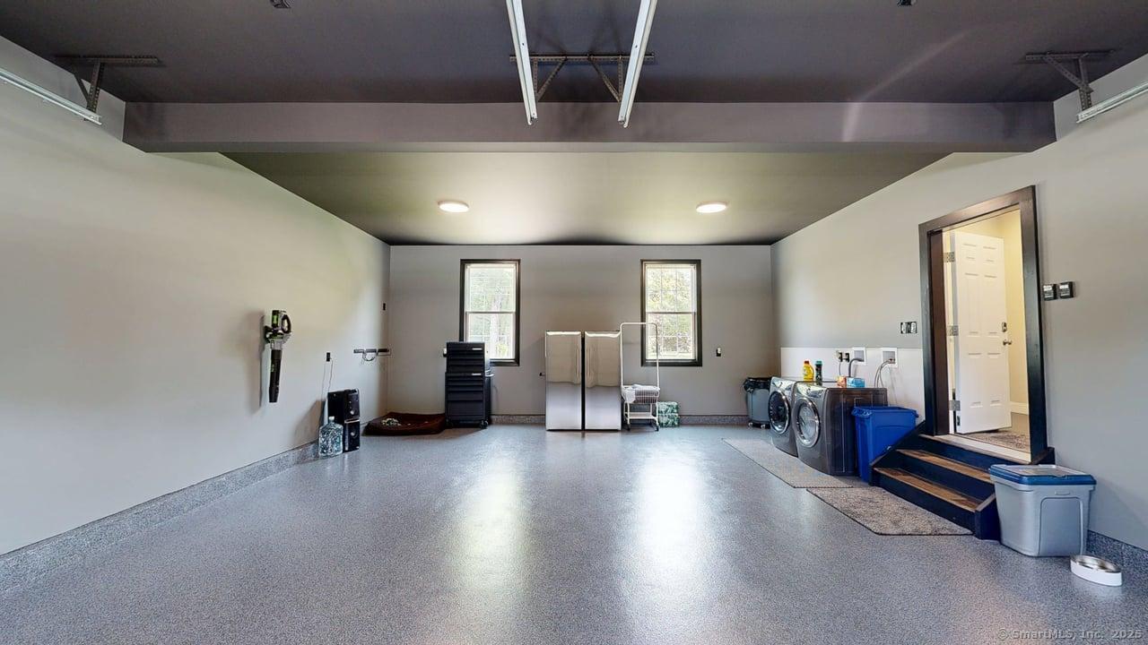 435 Maple Avenue Cheshire CT 06410