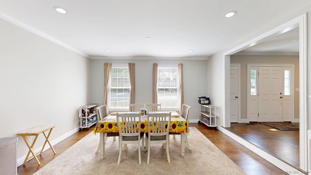 435 Maple Avenue Cheshire CT 06410