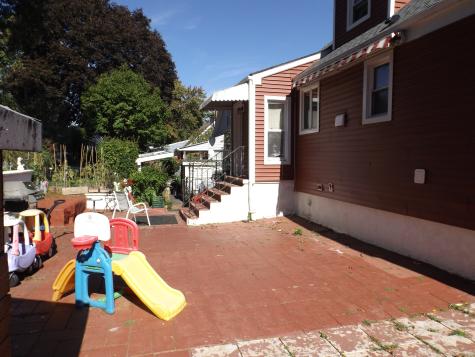 241 Sampson Street Bridgeport CT 06606