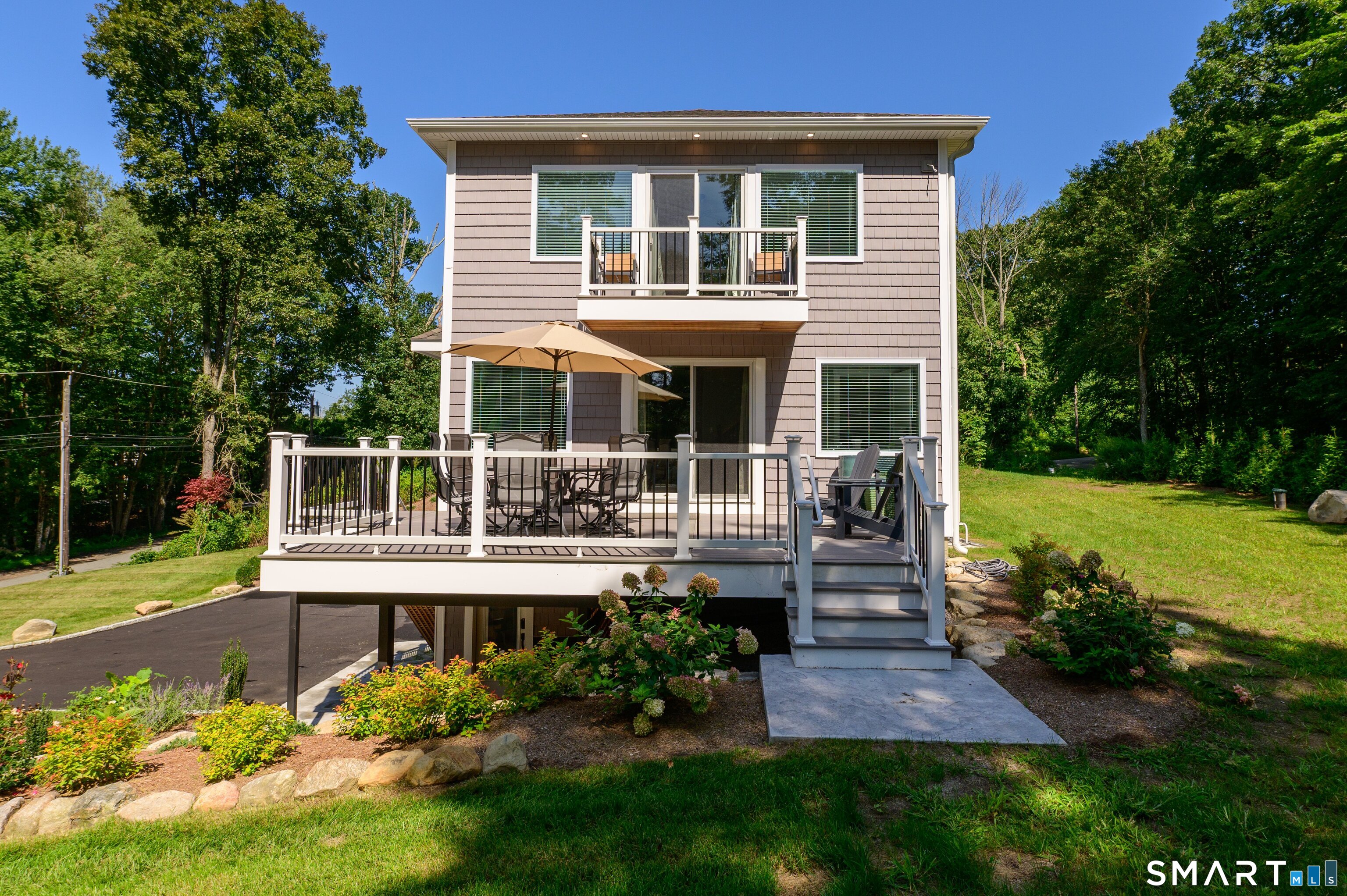 117 Lake Drive Montville CT 06370