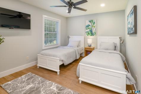 117 Lake Drive Montville CT 06370