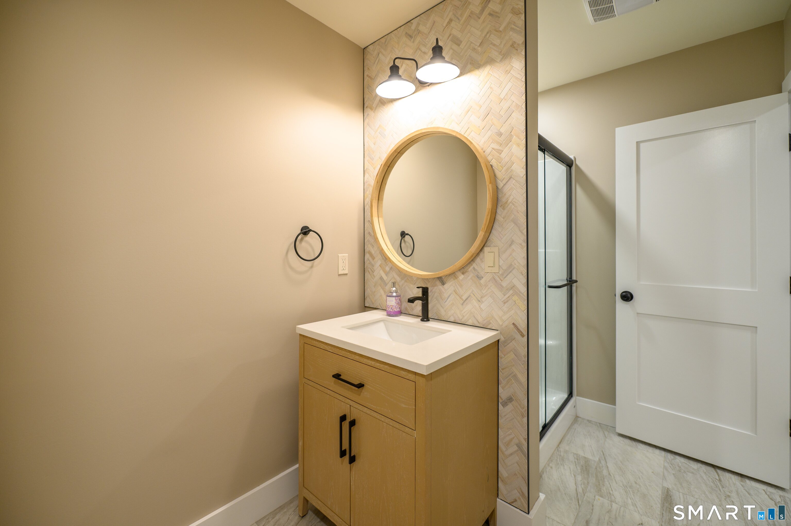 117 Lake Drive Montville CT 06370