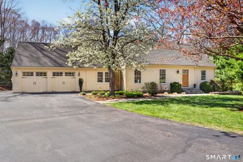 85 Fawn Brook Circle Madison CT 06443