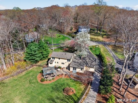 85 Fawn Brook Circle Madison CT 06443
