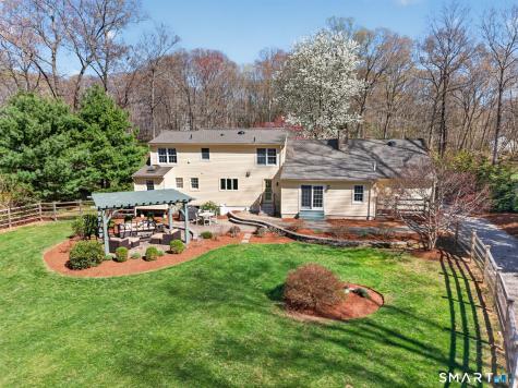 85 Fawn Brook Circle Madison CT 06443