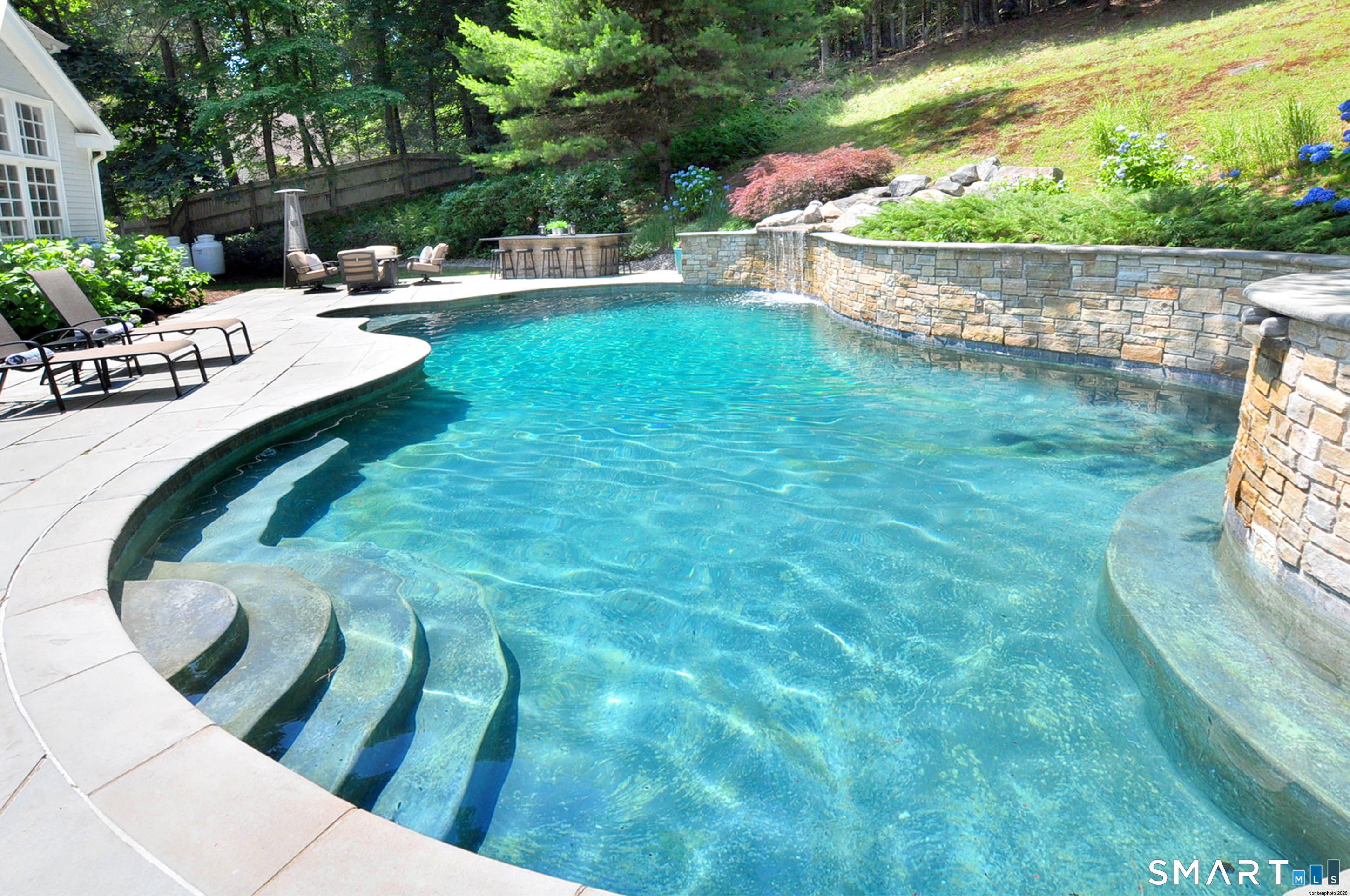 61 Westmont Road Avon CT 06001