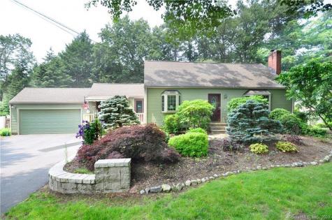 42 Chriswell Drive Simsbury CT 06070