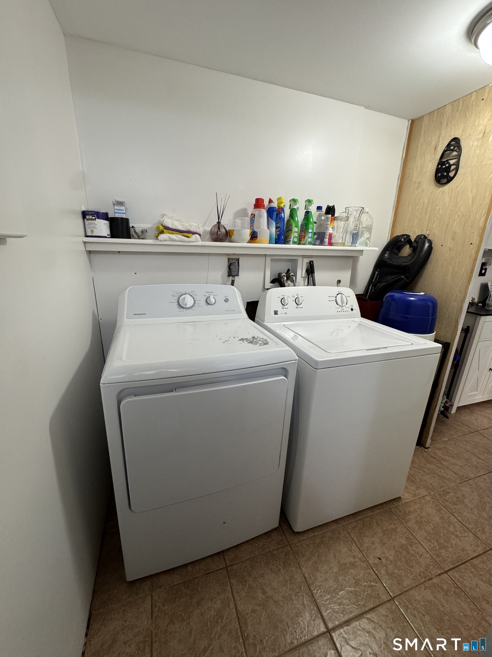 107 Greenlawn Street East Hartford CT 06108