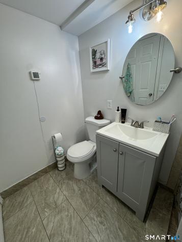 107 Greenlawn Street East Hartford CT 06108