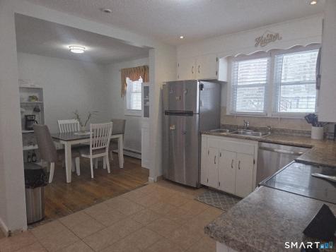 107 Greenlawn Street East Hartford CT 06108