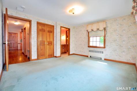807 Jerome Avenue Bristol CT 06010