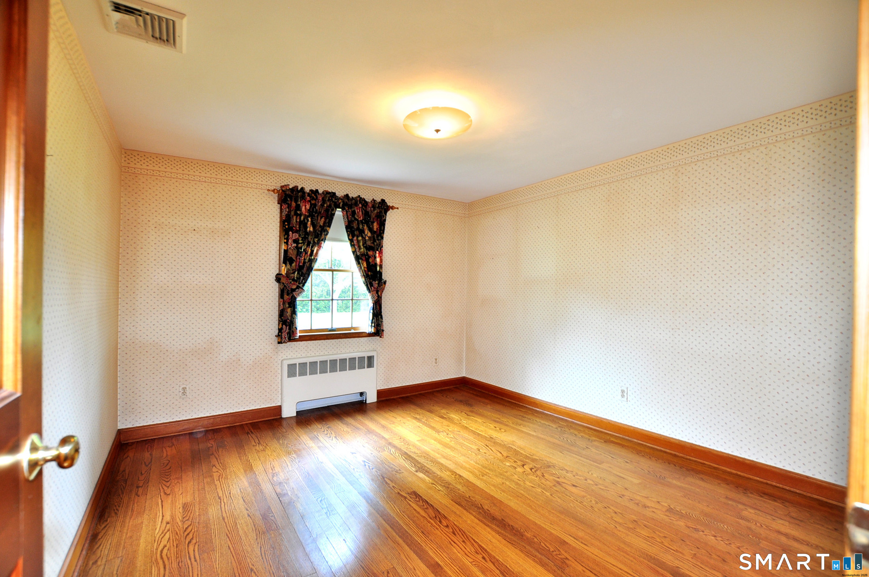 807 Jerome Avenue Bristol CT 06010