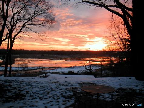 31 Splitrock Road Norwalk CT 06854