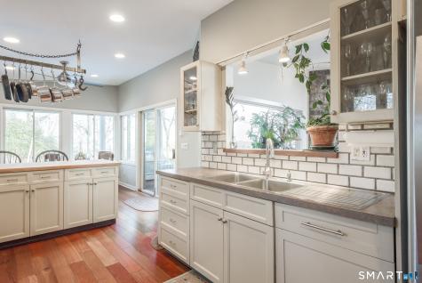 31 Splitrock Road Norwalk CT 06854