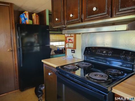 112 B Street Groton CT 06340