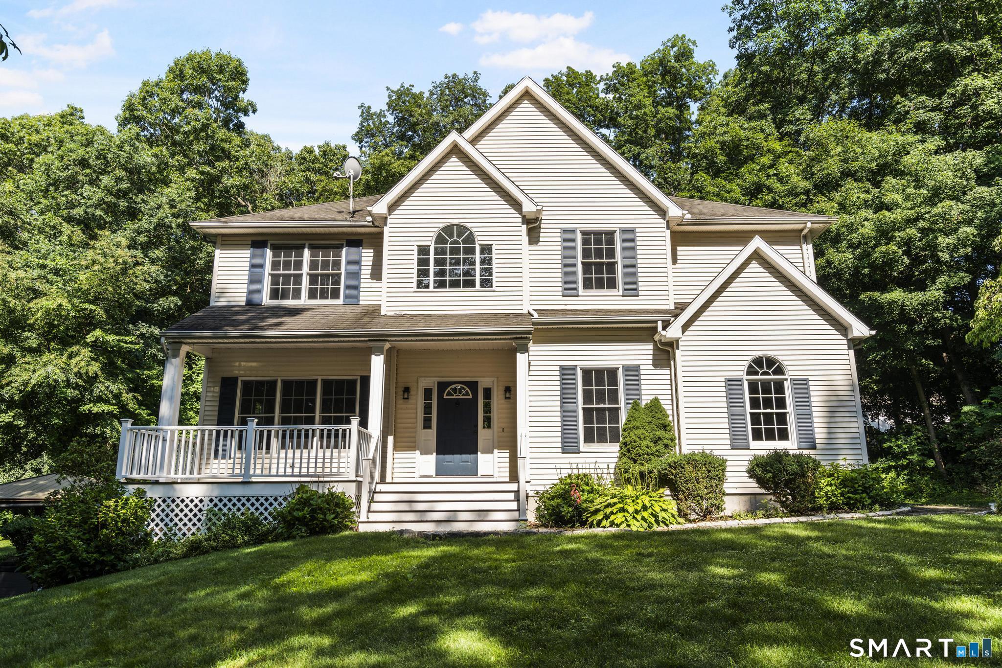 29 Nathan Hale Court Cheshire CT 06410