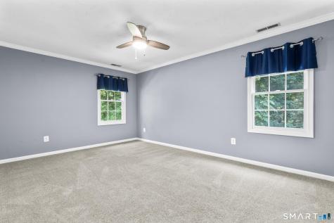 29 Nathan Hale Court Cheshire CT 06410